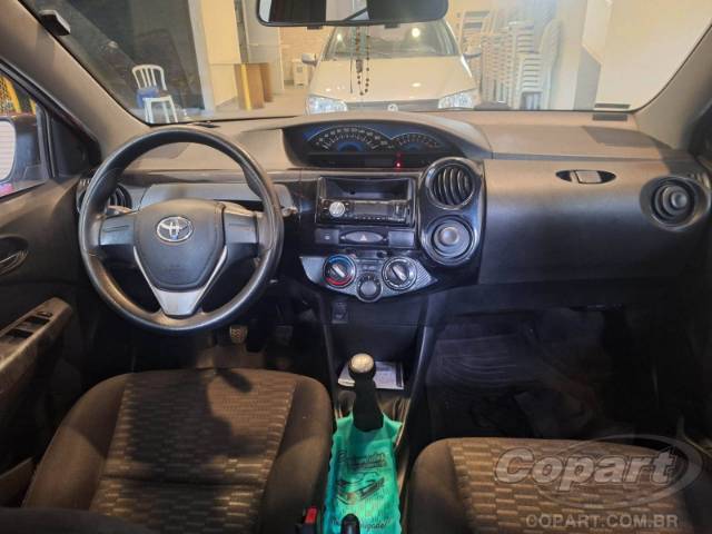 2015 TOYOTA ETIOS 