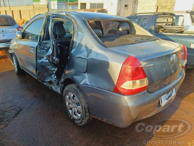 2016 TOYOTA ETIOS SEDA 