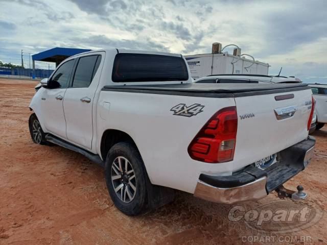 2016 TOYOTA HILUX CD 