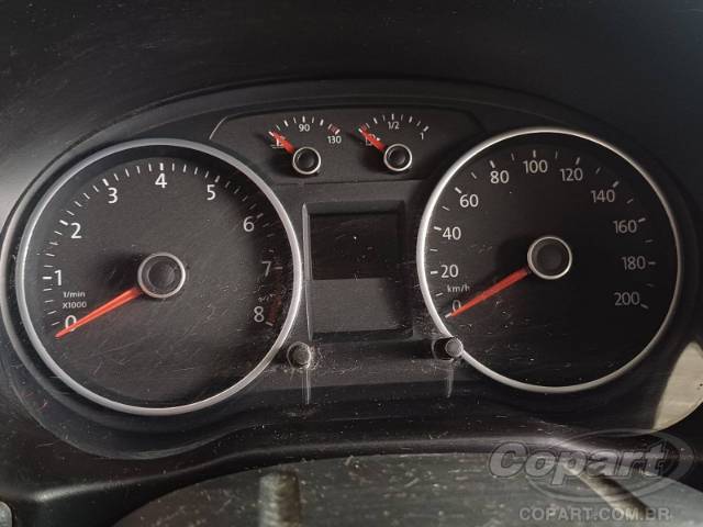 2014 VOLKSWAGEN VOYAGE 