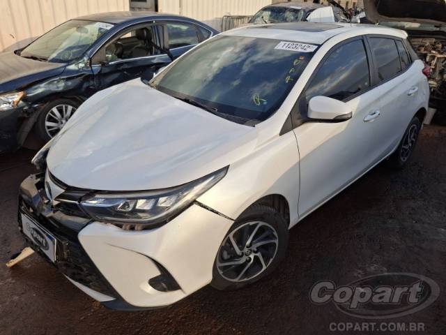 2023 TOYOTA YARIS 