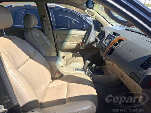 2009 TOYOTA HILUX SW4 