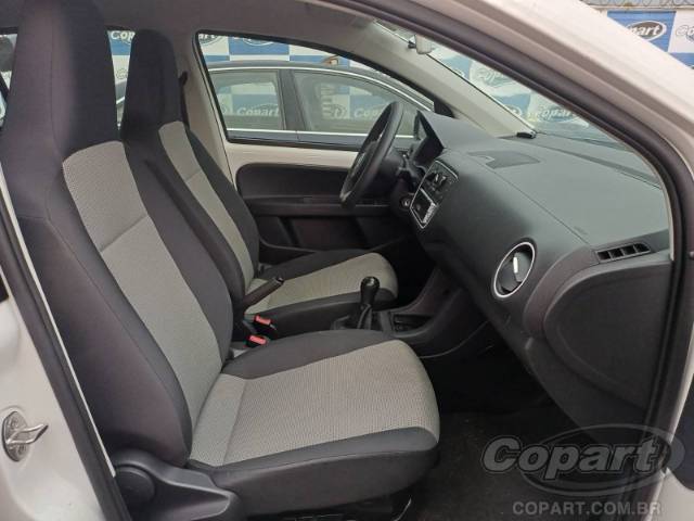 2016 VOLKSWAGEN UP 