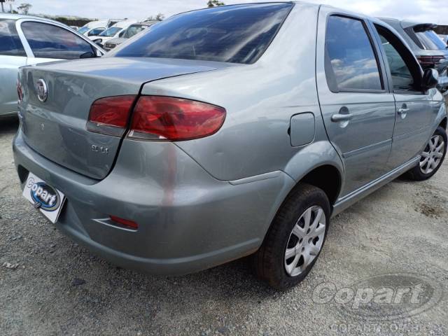 2013 FIAT SIENA 
