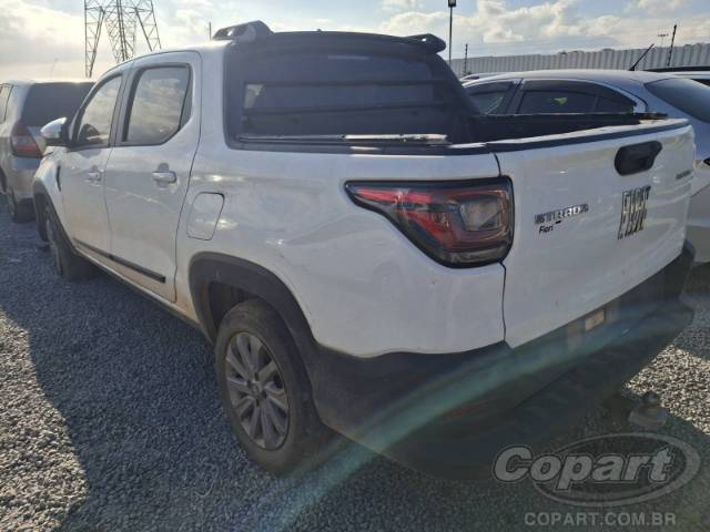 2021 FIAT STRADA CD 