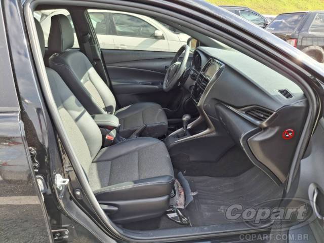 2024 TOYOTA YARIS 
