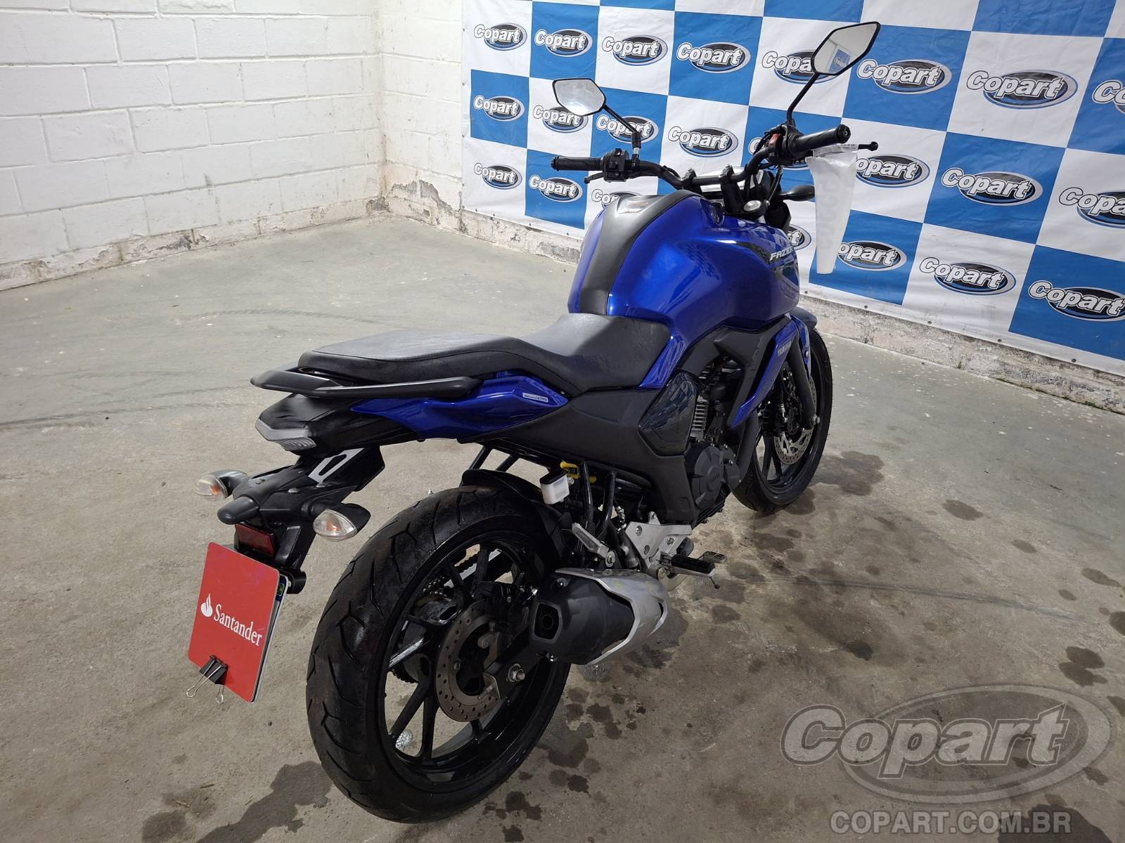 2024 YAMAHA FZ15 — foto 4 de 10
