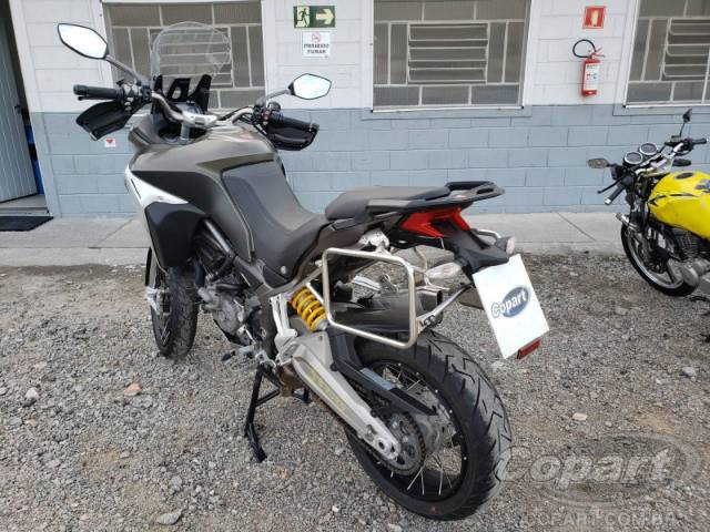 2017 DUCATI MULTISTRADA 