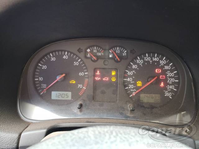 2001 VOLKSWAGEN BORA 
