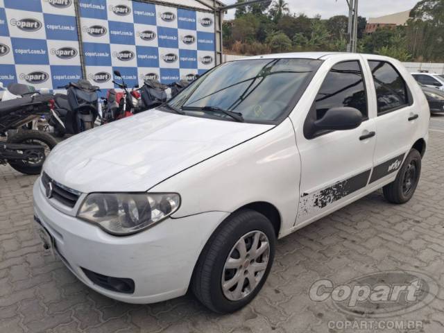 2016 FIAT PALIO 