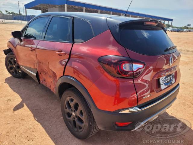 2021 RENAULT CAPTUR 