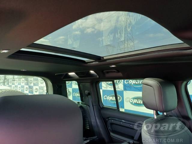 2025 LAND ROVER DEFENDER 110 