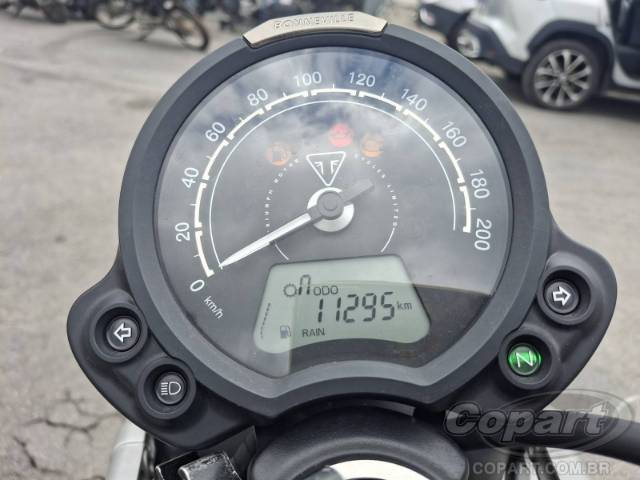 2024 TRIUMPH SCRAMBLER 