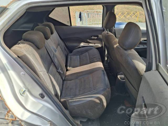 2018 NISSAN KICKS 