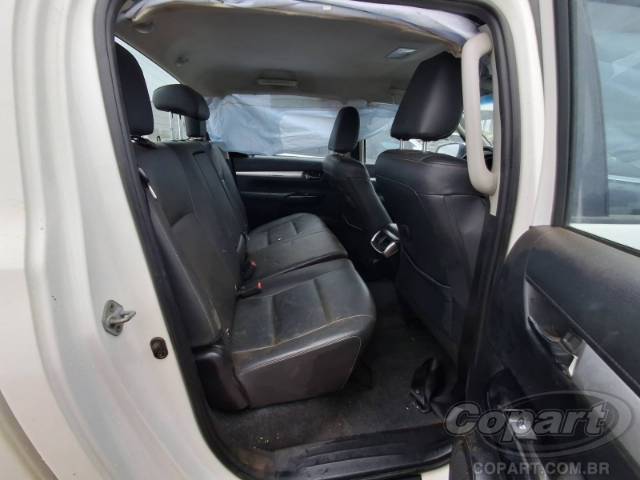 2024 TOYOTA HILUX CD 