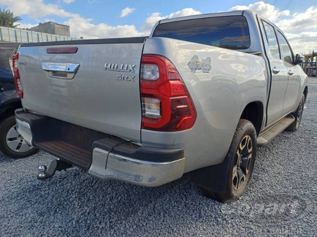 2021 TOYOTA HILUX CD 