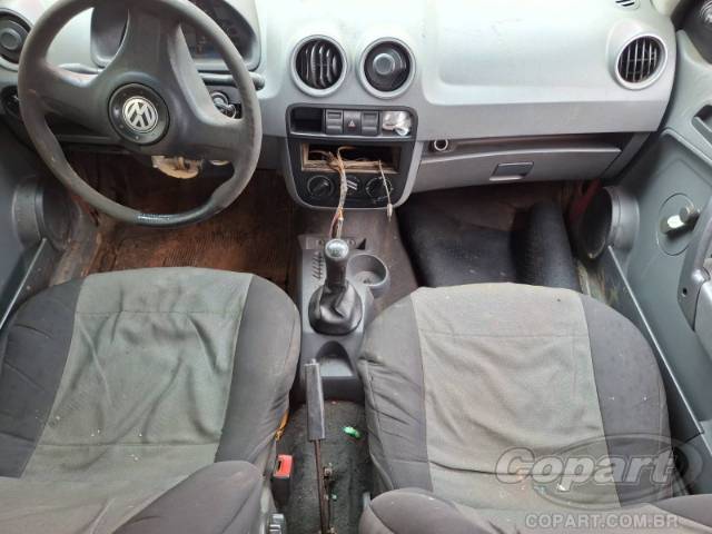 2013 VOLKSWAGEN GOL 