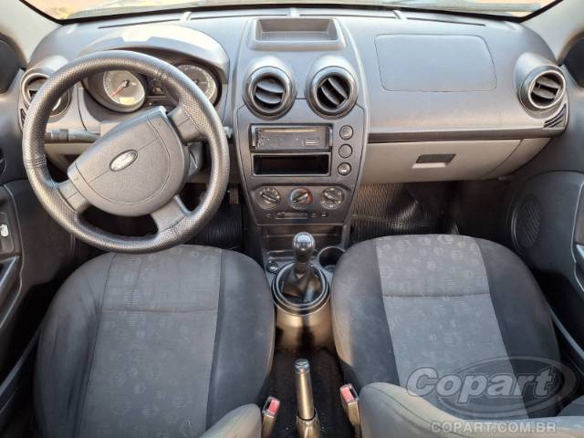 2011 FORD FIESTA 