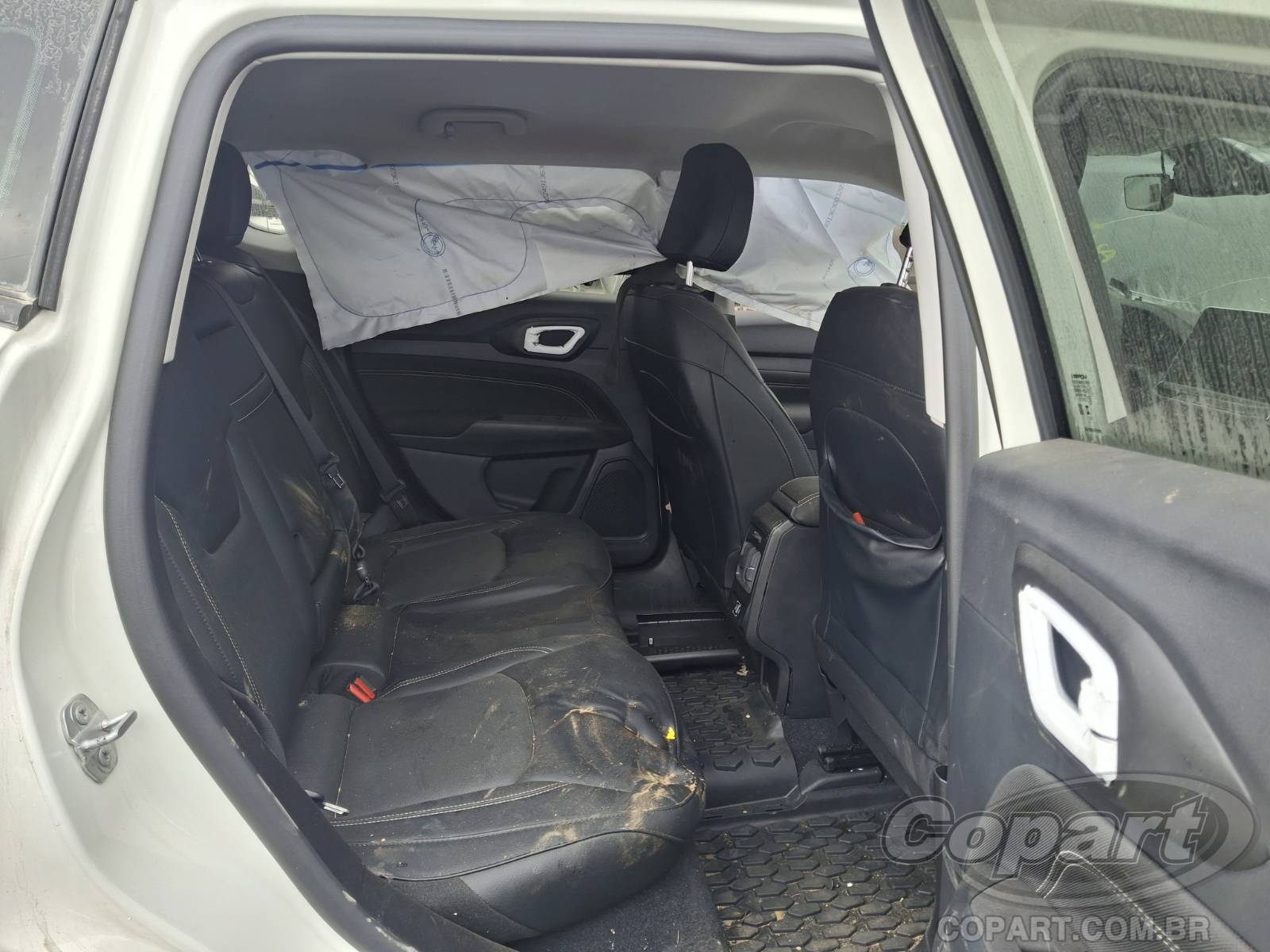 Foto 6 de 11: 2025 JEEP COMPASS