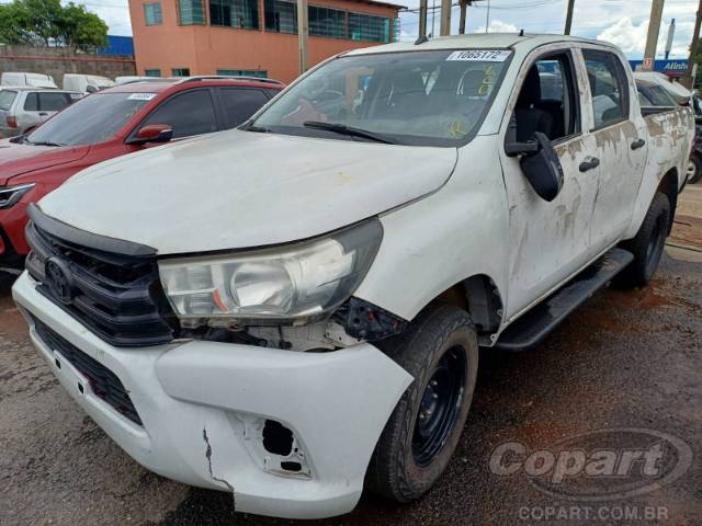 2020 TOYOTA HILUX CD 