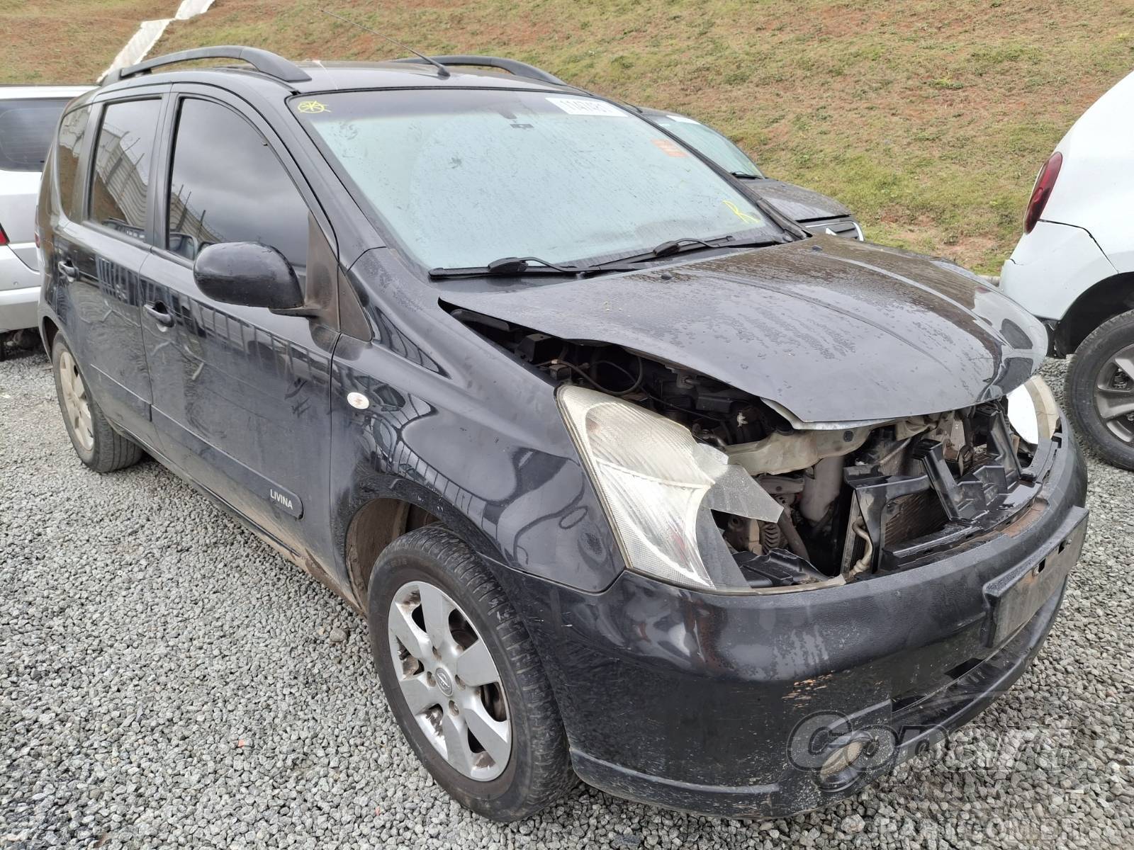 2012 NISSAN LIVINA