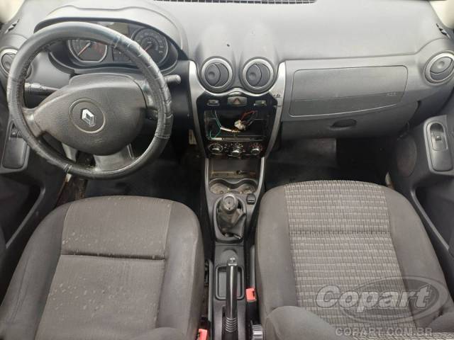 2013 RENAULT LOGAN 
