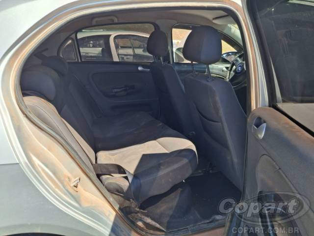 2013 VOLKSWAGEN GOL 