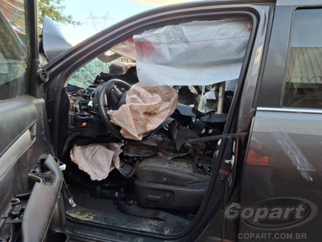 2023 TOYOTA HILUX CD 
