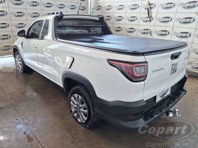 2024 FIAT STRADA 