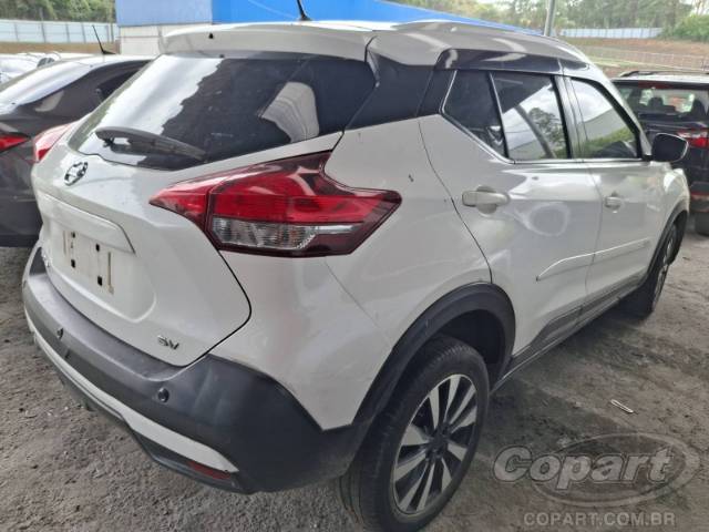 2020 NISSAN KICKS 