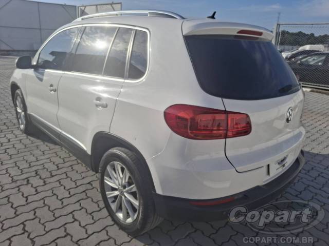 2012 VOLKSWAGEN TIGUAN 