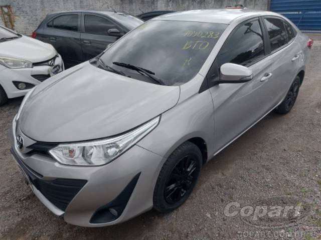 2020 TOYOTA YARIS SEDA 