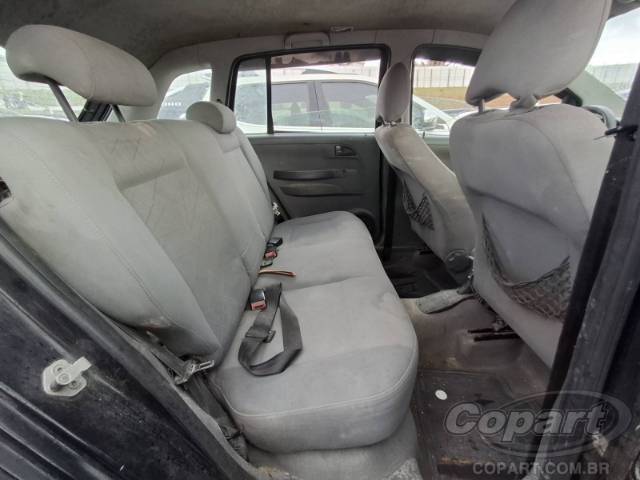 2009 VOLKSWAGEN SPACEFOX 