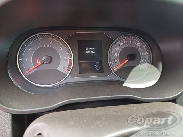 2025 RENAULT DUSTER 