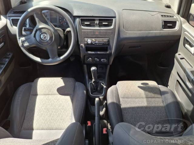 2013 VOLKSWAGEN FOX 