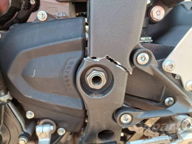 2025 KAWASAKI NINJA ZX-6R 