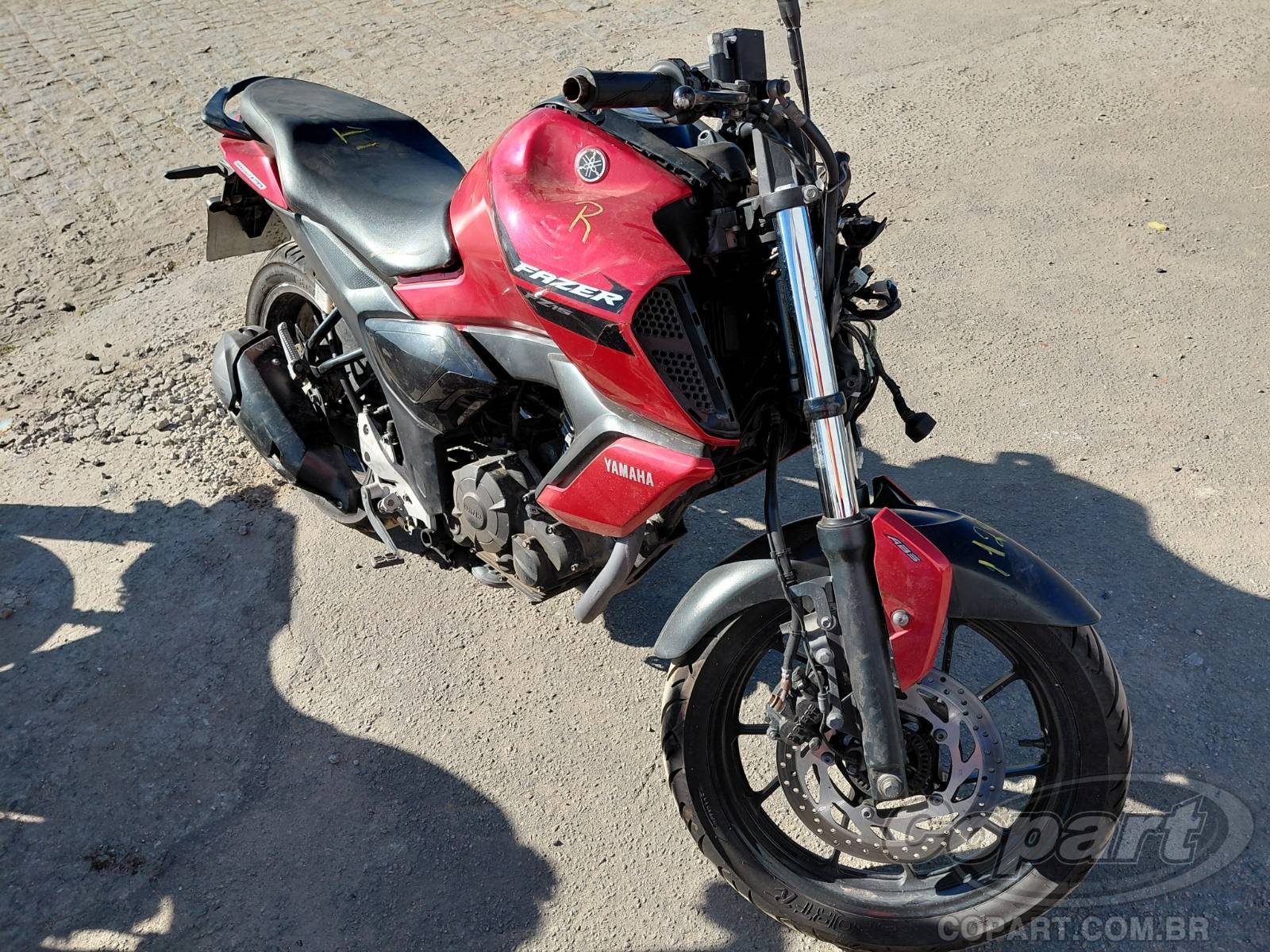 Yamaha Fz15 2024 em leilão