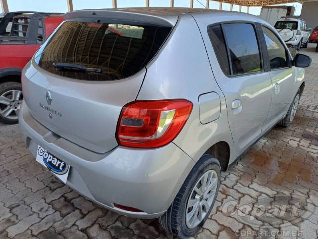 2017 RENAULT SANDERO 