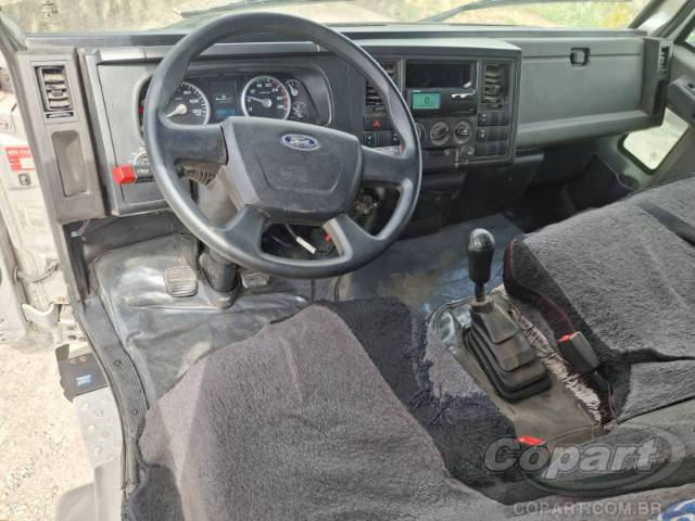 2019 FORD CARGO 1119 