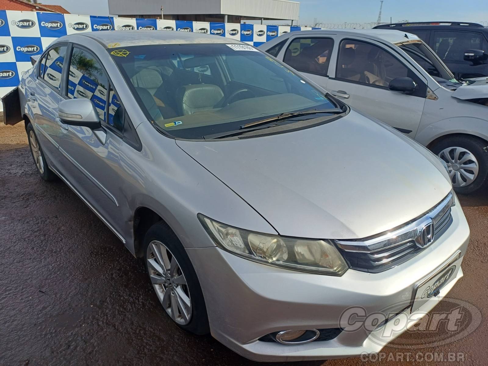 Veículo Honda Civic Honda Civic LXR 2.0 16V i-VTEC 2014 2014 em leilão
