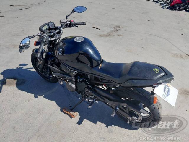 2011 YAMAHA XJ6 