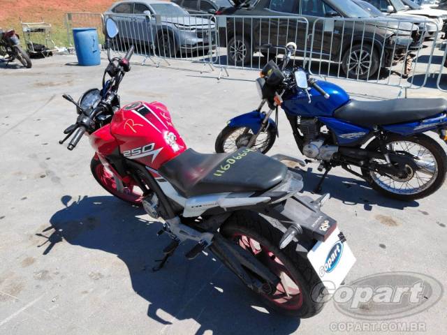 2022 HONDA CB 250 F 