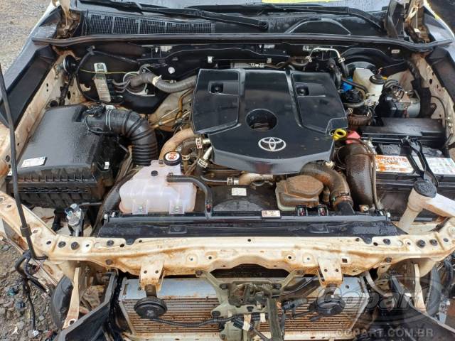 2025 TOYOTA HILUX CD 
