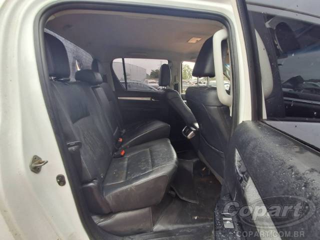 2021 TOYOTA HILUX CD 