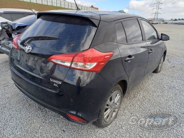 2021 TOYOTA YARIS 