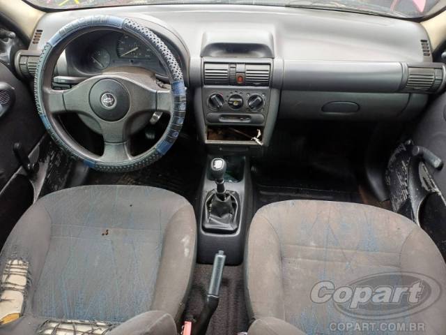 1996 CHEVROLET CORSA 