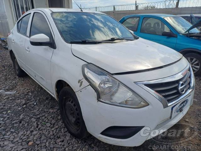 2018 NISSAN VERSA 