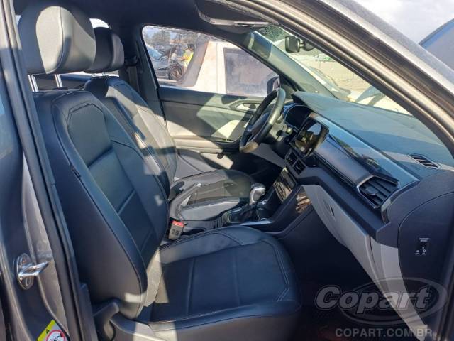 2022 VOLKSWAGEN T-CROSS 