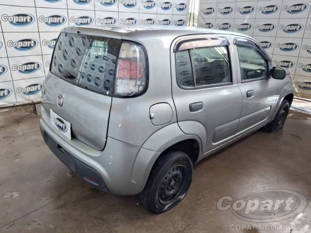 2017 FIAT UNO 