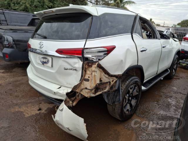2019 TOYOTA SW4 
